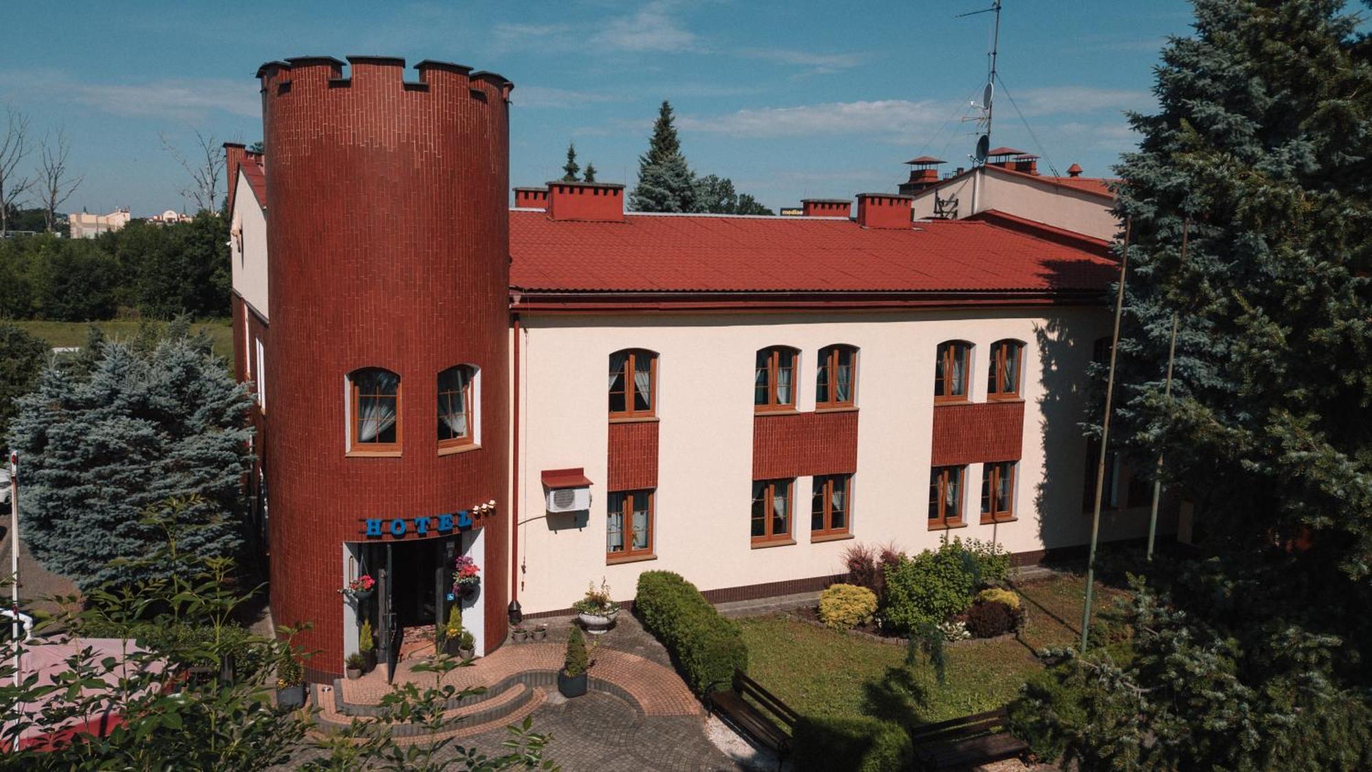 Hotel Marko Перемишль Екстер'єр фото